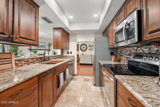 7526 S FOREST Avenue, Tempe, AZ 85283