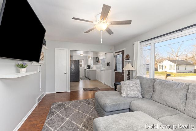 5500 Averill Avenue, Grand Rapids, MI 49548