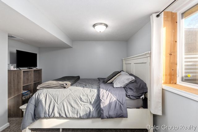 5500 Averill Avenue, Grand Rapids, MI 49548