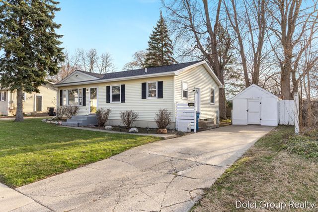 5500 Averill Avenue, Grand Rapids, MI 49548