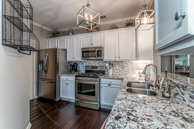 120 Sunset Lane, Woodstock, GA 30189