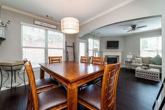 120 Sunset Lane, Woodstock, GA 30189