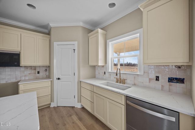 2225 Hughes Mill Road, Burlington, NC 27217