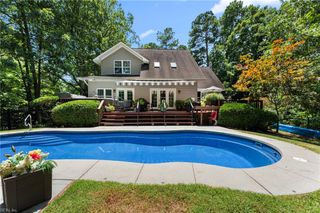 102 Holly PL, Yorktown, VA 23692