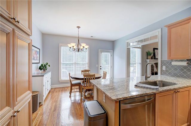24 Heartwood Drive SW, Cartersville, GA 30120