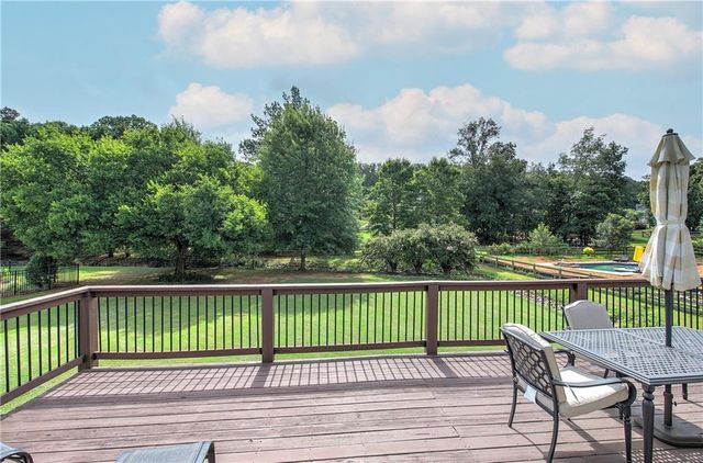 24 Heartwood Drive SW, Cartersville, GA 30120