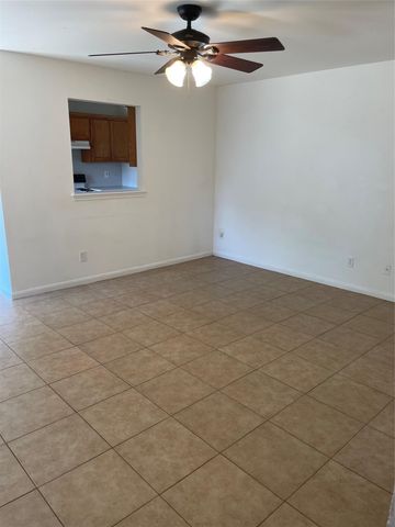 105 Axis Deer TRL A, Hutto, TX 78634