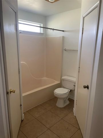 105 Axis Deer TRL A, Hutto, TX 78634
