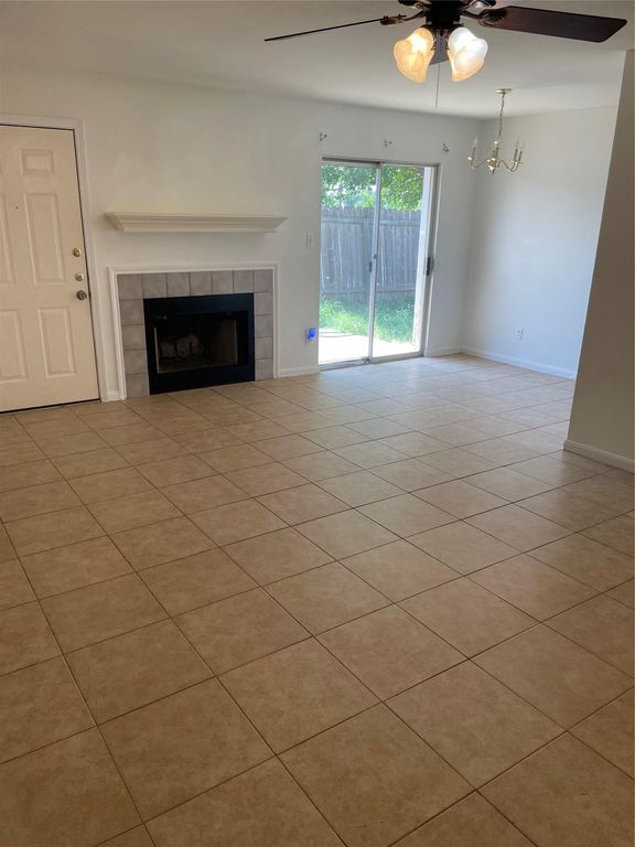 105 Axis Deer TRL A, Hutto, TX 78634