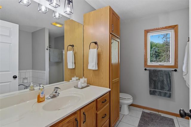 116 Grey Friar Lane, Eau Claire, WI 54701