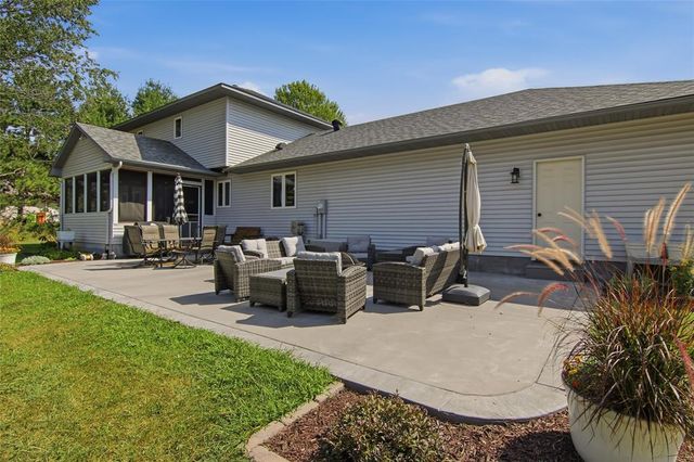 116 Grey Friar Lane, Eau Claire, WI 54701