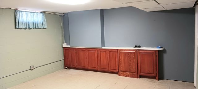 713 College St, Portland, TN 37148