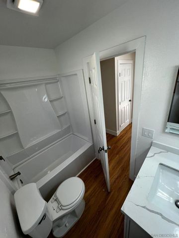 5337 Groveland Dr, San Diego, CA 92114