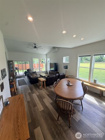 1200 Haystack Lane, Everson, WA 98247