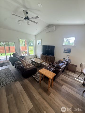 1200 Haystack Lane, Everson, WA 98247