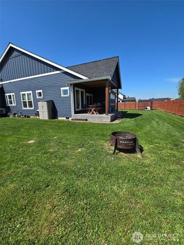 1200 Haystack Lane, Everson, WA 98247