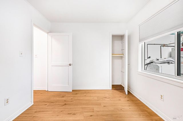 182-186 Torzelli Ln, Santa Rosa, CA 95407