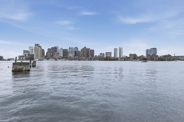 45 Lewis St 501, Boston, MA 02128