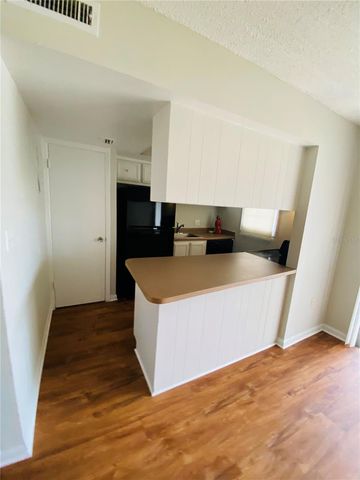 2757 L B MCLEOD ROAD C, Orlando, FL 32805