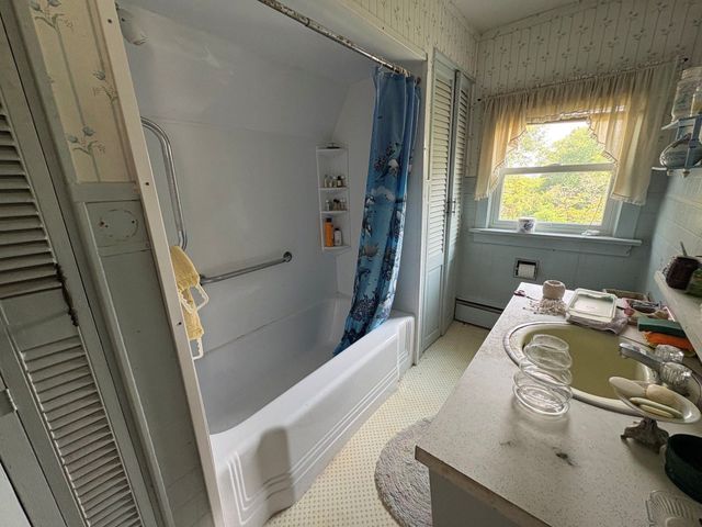 11 High Street, South River, NJ 08882