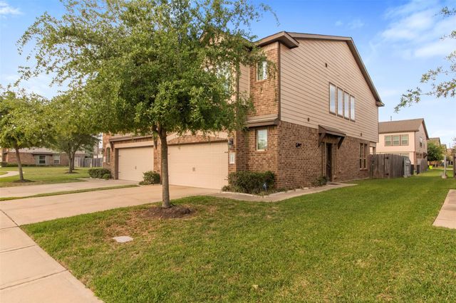 3411 Rainflower Springs Lane, Rosenberg, TX 77471