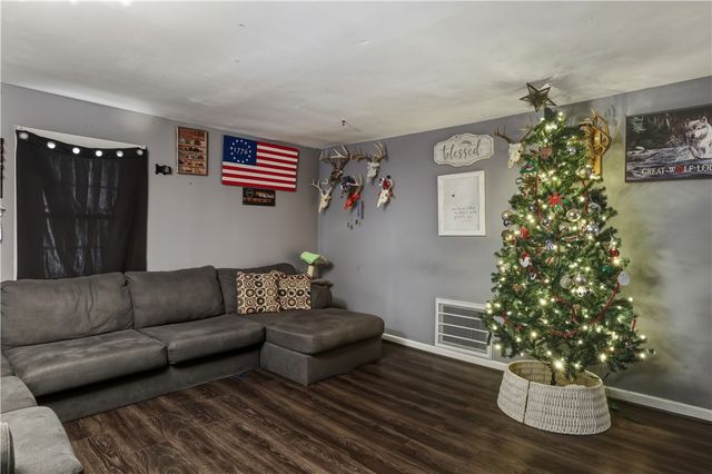 639 Main Street, Horseheads, NY 14816