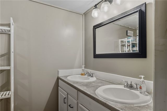 639 Main Street, Horseheads, NY 14816