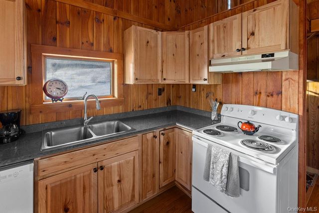 161 Ridge Road, Hamden, NY 13782