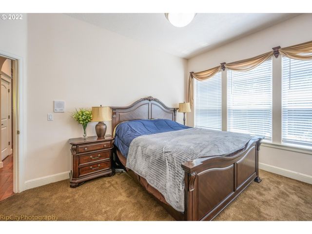 14310 Se STEELE St, Portland, OR 97236