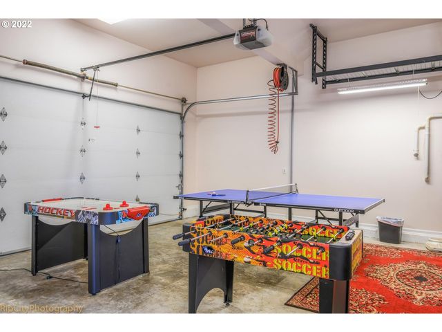 14310 Se STEELE St, Portland, OR 97236