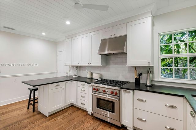 935 Escobar Ave, Coral Gables, FL 33134