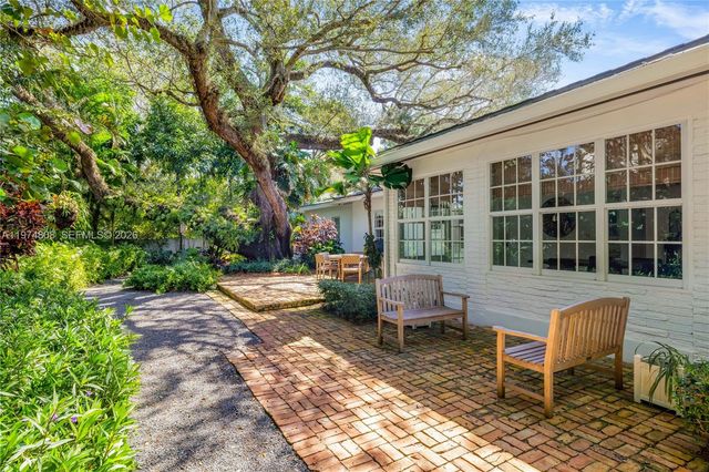 935 Escobar Ave, Coral Gables, FL 33134