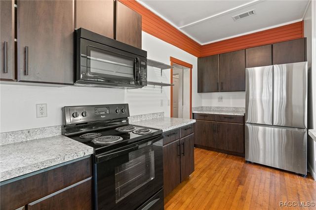 8460 E Magnolia Street, Floral City, FL 34436