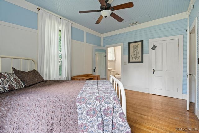 8460 E Magnolia Street, Floral City, FL 34436