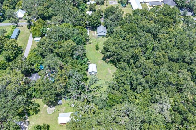 8460 E Magnolia Street, Floral City, FL 34436