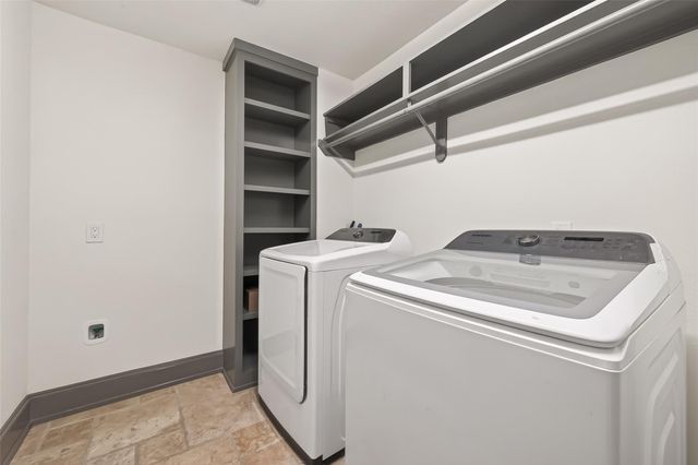 10054 Cedardale Drive, Houston, TX 77055