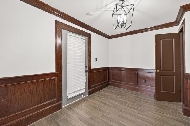 10054 Cedardale Drive, Houston, TX 77055