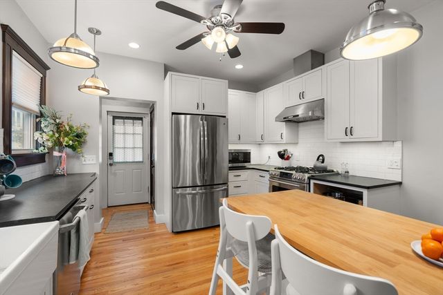 42 Grafton St 1, Arlington, MA 02474