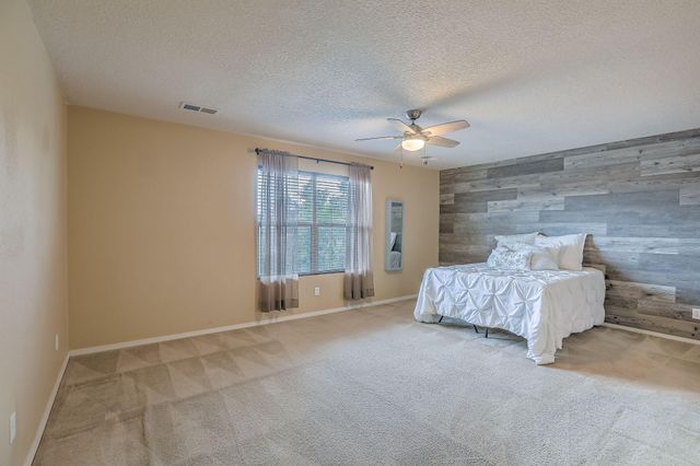 2831 Violeta Circle SE, Rio Rancho, NM 87124
