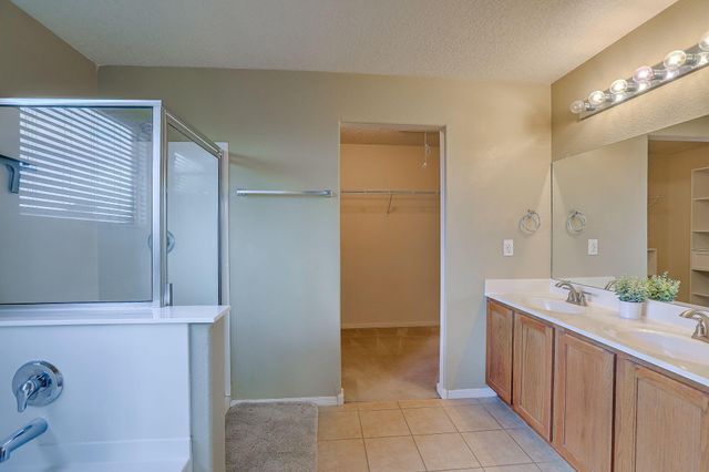 2831 Violeta Circle SE, Rio Rancho, NM 87124
