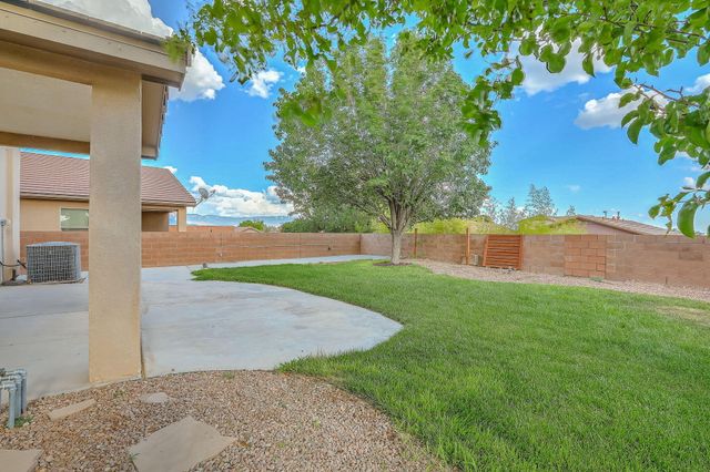 2831 Violeta Circle SE, Rio Rancho, NM 87124