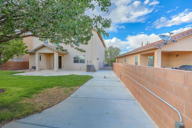 2831 Violeta Circle SE, Rio Rancho, NM 87124