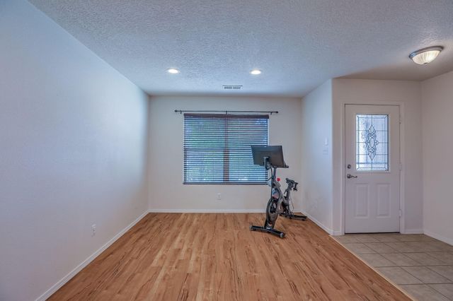 2831 Violeta Circle SE, Rio Rancho, NM 87124