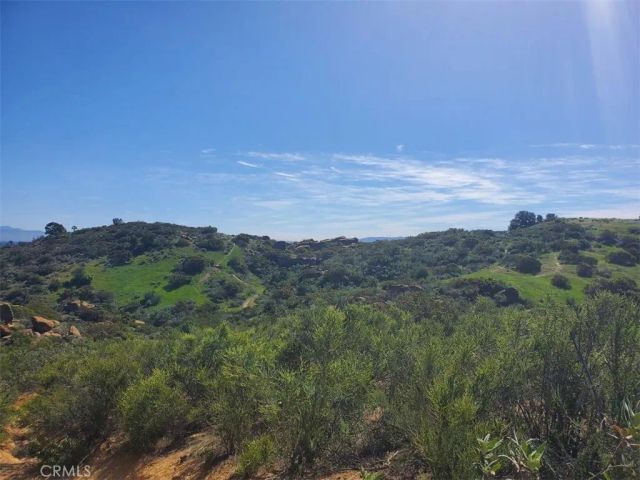 8742 Azul, West Hills, CA 91304