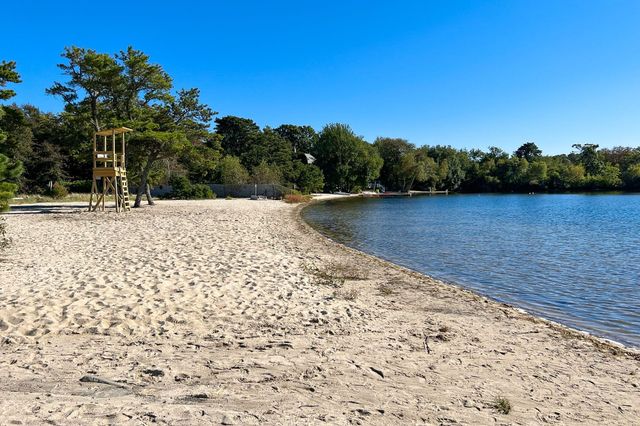 21 Cahoon Road, Brewster, MA 02631