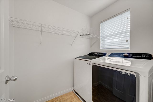 1298 Little Boy Blue Avenue, Las Vegas, NV 89183