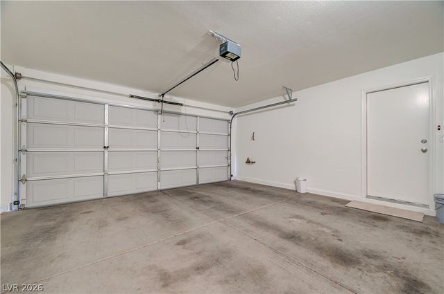 1298 Little Boy Blue Avenue, Las Vegas, NV 89183