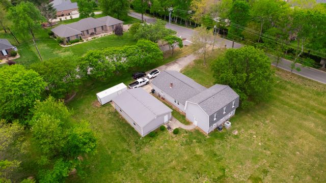 1091 Browns Ln, Gallatin, TN 37066