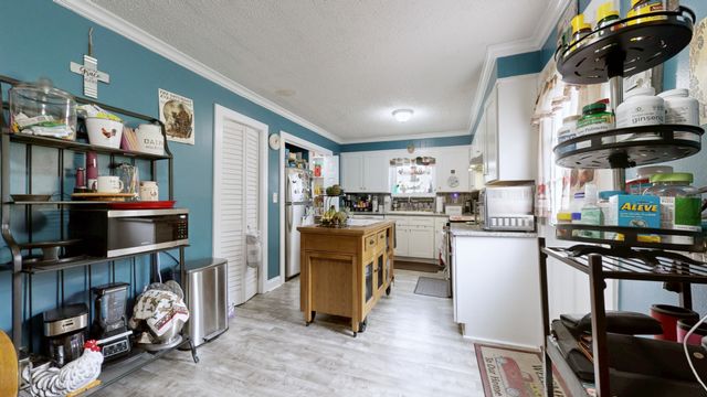 1091 Browns Ln, Gallatin, TN 37066