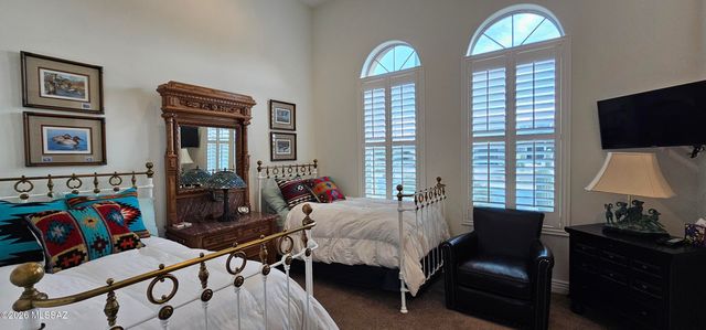 14115 N Los Saguaros Drive, Marana, AZ 85658